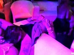 Grote mammen, Bruinharig, Zwart, Vingeren, Groep, Hd, Interraciaal, Swinger