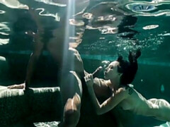 Grote lul, Pijpbeurt, Hondjeshouding, Natuurlijke tieten, Mager, Tatoeage, Tiener, Tieten likken