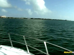 Bikini, Clitoris, Lamidas, Al aire libre, Perforación, Coño, Calientapollas