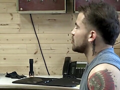 18, アナル, イマラチオ, 服従, フェティッシュ, 筋肉, 現実, 三人