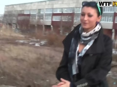 Anal, Morena, Corridas faciales, Tacones, Dinero, Público, Trio