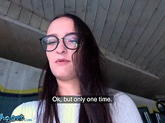 18 летние, Минет, Колледж, Женщины, От первого лица, На публике, Реалити, Сиськи