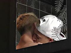 Jonny Castle  Mickey Taylor Fuck In Bathroom - Jonny Castle  Mickey Taylor