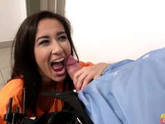 Gros seins, Sucer une bite, Brunette brune, Hongroise, Masturbation, Seins naturels, Chatte, Plan cul à trois