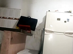 Amateur, Grosse bite, Sucer une bite, En levrette, Fille latino, Pute