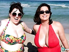 素人, ぽっちゃり, デカパイ, 茶髪の, ぽちゃ, 指いじり, オナニー, ストリッピング