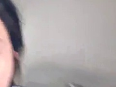 Chica, Penetracion con dedos, Latina, Maduro, Al aire libre, Público, Adolescente, Juguetes