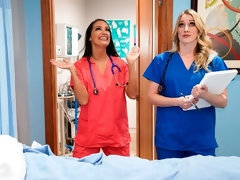 舐める尻, デカパイ, 茶髪の, 指いじり, なめる, 淫乱熟女, オマンコ, ストリッピング