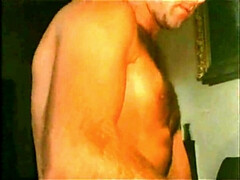 Sucer une bite, Tir de sperme, Européenne, Hard, Italienne, Lingerie, Orgie, Jarretelles