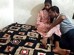 18 ans, Asiatique, Noire, Fait maison, Époux mari, Indienne, Embrassement, Maigrichonne