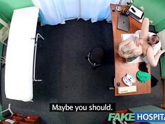 Enthousiasteling, Grote mammen, Blond, Sperma shot, Hd, Gezichtspunt, Realiteit, Uniformpje