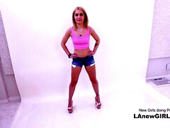 18 летние, Любители, Блондинки, Лесбиянка, В офисе, От первого лица, Страпон, Молоденькие