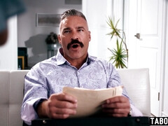 18 ans, Brunette brune, Mixte, Orgie, Maigrichonne, Adolescente, Nénés, Pute