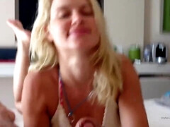 Gros cul, Blonde, Sucer une bite, Hard, Masturbation, Chatte, Adolescente, Nénés