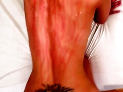 18 jaar, Grote kont, Hd, Reusachtig, Natuurlijk, Tepels, Tatoeage, Tieten likken