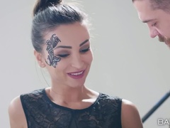 Cul, Nana, Sucer une bite, En levrette, Européenne, Branlette thaïlandaise, Chatte, Tatouage