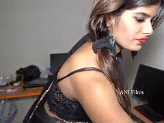 アジア人, デカ尻, インド人, 下着, 熟年, ナイロン, ソフトコア, スパンデックス