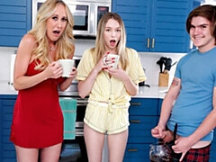 Arsch, Grosser arsch, Grosse titten, Blasen, Frau frau mann, Milf, Dürr, Titten