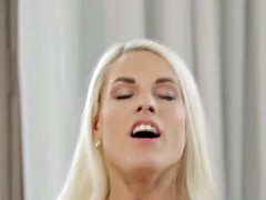 アナル, デカパイ, ブロンド, チェコ, 女, 毛深い, 下着, タトゥー