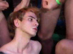 Sucer une bite, Tir de sperme, Faciale, Homosexuelle, Groupe