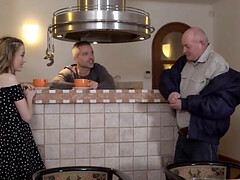 Blond, Gevangen, Daddy, Vingeren, Likken, Klein, Kut duiken, Tiener