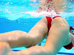 18 años, Morena, Fetiche, Público, Coño, Adolescente, Tetas, Mojado