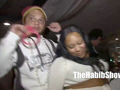 Amateur, Belle grosse femme bgf, Grosse bite, Noire, Rondelette, Indienne, Public