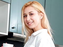 Anal, Cul, Blonde, Doigter, Cuisine, Masturbation, Rasée, Solo