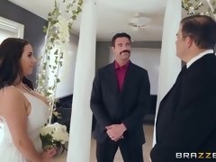 In den arsch, Braut, Betrug, Schwanz, Milf, Natürlich, Natürlichen titten, Reiten