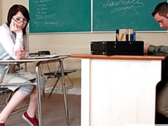 Bruinharig, Hondjeshouding, Vingeren, Handbeurt, Schoolmeisje, Geschoren, Strippen, Tiener