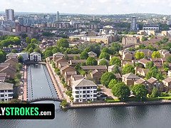 Большие сиськи, Постарше, Милф, Кричащие, Мачеха, Молоденькие, Втроем