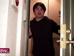 [OURSHDTV][中文字幕]Mizuki gives sex fan service uncensored