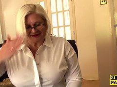 Gorda, Culo grande, Tetas grandes, Británico, Abuelita, Maduro, Gritar, Medias largas