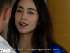 18 jaar, Pijpbeurt, Bruinharig, Erotisch, Europees, Vriendin, Hardcore, Buiten