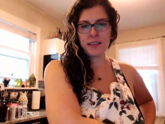 Amateur Mature MILF Striptease On Webcam