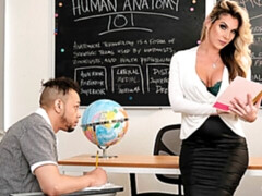 Grosser arsch, Blondine, Blasen, Lecken, Muschi, Schuhe, Lehrer, Titten