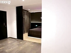 素人, デカチン, 茶髪の, 中出し, バック, なめる, 小柄, ヤリマン