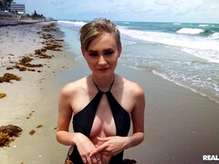 ビーチ, フェラチオ, ズームショット, 指いじり, キス, なめる, 小柄, オマンコ