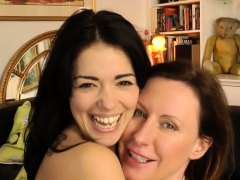 茶髪の, 手コキする, Hd, ストッキング, 三人