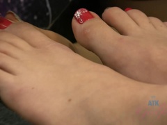 素人, 足, 彼女, 毛深い, ハメ撮り, ふっくら乳首, 喫煙, オッパイの