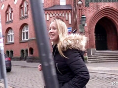 Leie, In den arsch, Grosser schwanz, Grosse titten, Schwanz, Aufs gesicht abspritzen, Deutsch, Hardcore