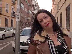 Amateur, Brunette brune, Européenne, Lingerie, Mature, Lécher le sphincter, Espagnole, Jarretelles