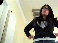 Femme dominatrice, Humiliation