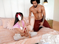 Verga grande, Tetas grandes, Consolador, Sexo duro, Lamidas, Masturbación, Perforación, Mojado