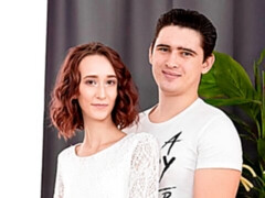 Pijpbeurt, Hondjeshouding, Vingeren, Likken, Kut duiken, Roodharige vrouw, Tiener, Tieten likken