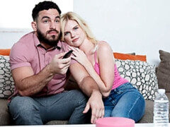 Gros cul, Sucer une bite, 2 femmes 1 homme, Branlette thaïlandaise, Mère que j'aimerais baiser, Plan cul à trois, Nénés