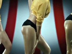 Grote lul, Masturbatie, Shemale