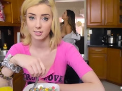 69, アジア人, 浴室, ブロンド, レズビアン, なめる, ハメ撮り, オマンコ