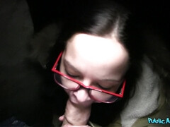 Любители, Минет, Сперма на лице, Очки, На природе