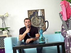 Arabisch, Arsch, Grosser arsch, Blasen, Hundestellung, Milf, Rasiert, Tätowierung